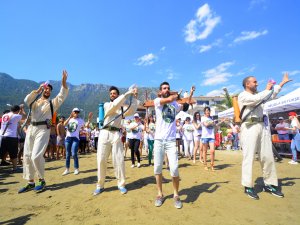 Muğla’da Atık Orkestrası Eşliğinde Çevre Günü Kutlaması
