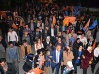 Yenişakran, 'Yorulmaz' İle Coştu