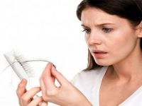 Saç Dökülmesinin 9 Nedenine Dikkat!