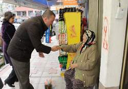 Enerjisiyle adım atmadık yer Bırakmadı