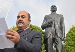Atatürk'e ve Bayrağa sahip çıkın çağrısı 