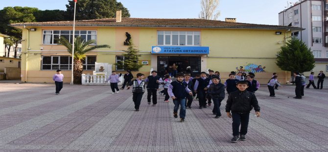 Aliağa’da 16 Bin 557 Öğrenci Ders Başı Yapacak