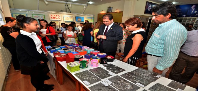 Foça’da Göz Kamaştıran Resim Sergisi Açıldı