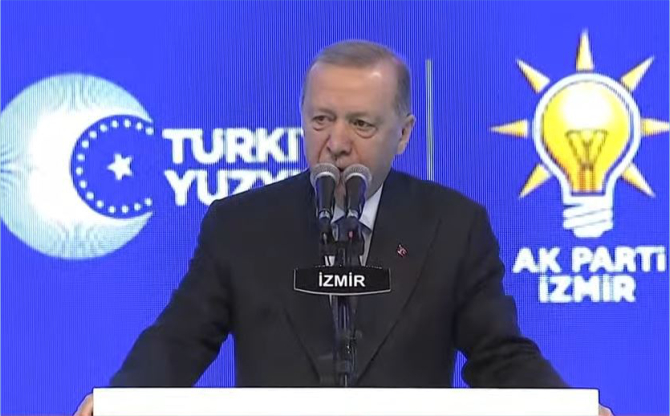 Cumhurbaşkanı Erdoğan: "İzmir Ve İzmirlilik  Kimsenin Tekelinde Değildir"