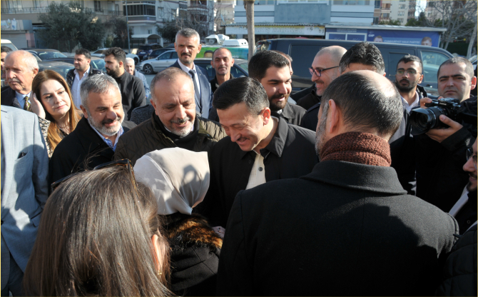 Hamza Dağ, Aliağa'da Coşkuyla Karşılandı