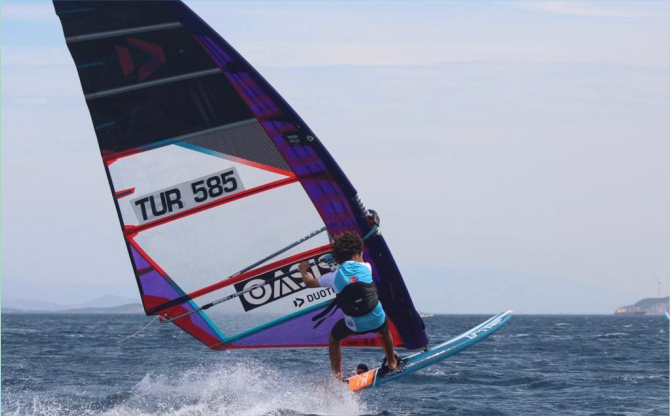 Windsurf Türkiye Slalom Ligi Foça Etabıyla Başlıyor