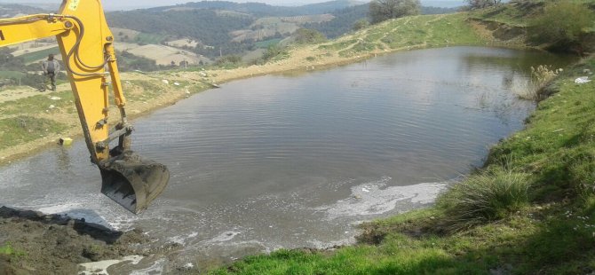 Gördes’in 5 Mahallesindeki Göletler Temizlendi