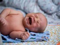 Bebekte İnatçı Ağlama Niye?