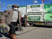 Aliağa Belediyesi’nin Üreticiye Destek Projesi Sürüyor