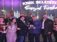 Kınık Tenis Turnuvasında Ödüller Sahiplerini Buldu