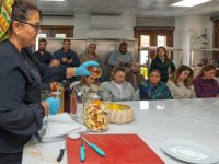 Meslek Fabrikası’nda sirke yapımının inceliklerini öğrendiler