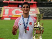 O Artık Dünya Şampiyonu Oldu!