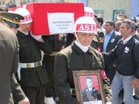 İntihar Eden Asker Cenazesi 