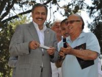 Bakan Eroğlu Katmer şenliğinde 