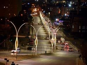 Aliağa Belediyesi’nden İnönü Caddesine Estetik Dokunuş